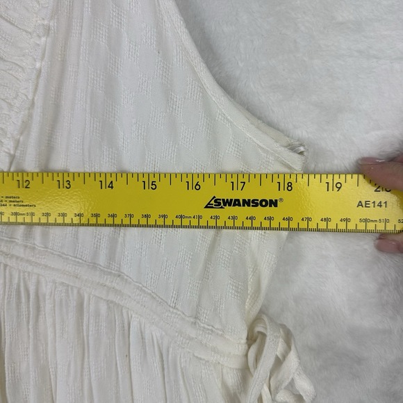 Stolen Hearts Womens‎ Top Shirt Large White sleeveless Side Tie Adjustable Linen - Picture 8 of 16